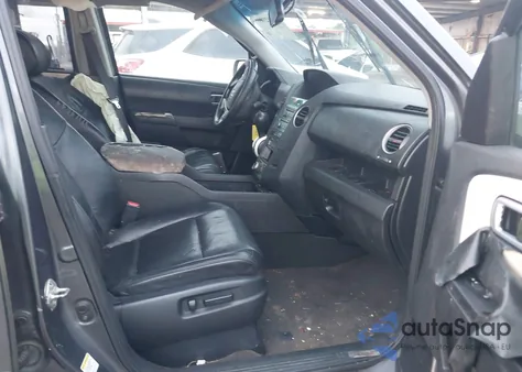 2010 Honda Pilot Touring из США, поврежденный, VIN 5FNYF3H92AB005676